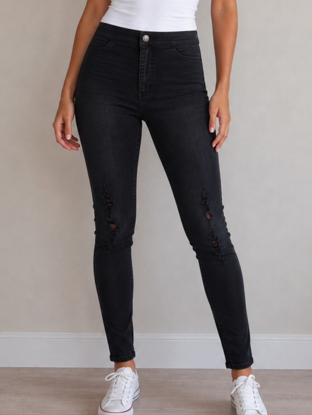 D7 Hollister Low Rise Jeggings Ultra Stretch Distressed